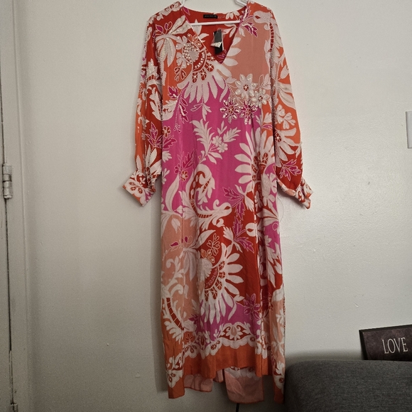 Josie Natori Dresses & Skirts - Josie Natori Mantilla Scroll Sequinned Floral Dress Orange Pink Size M/L